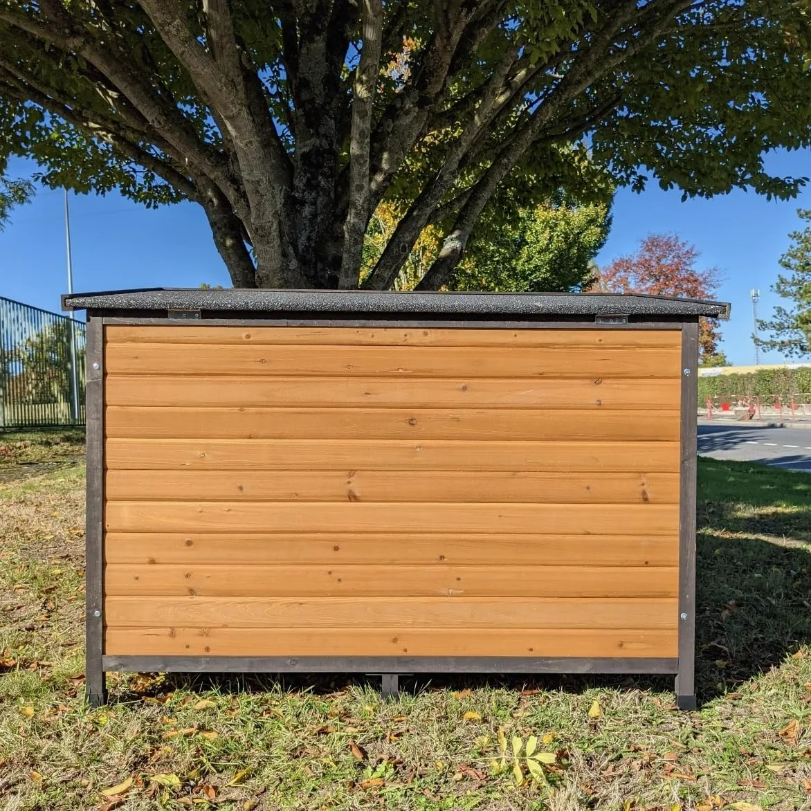 Caseta para perro pastor alemán con techo corredizo Shingle y terraza talla XXL